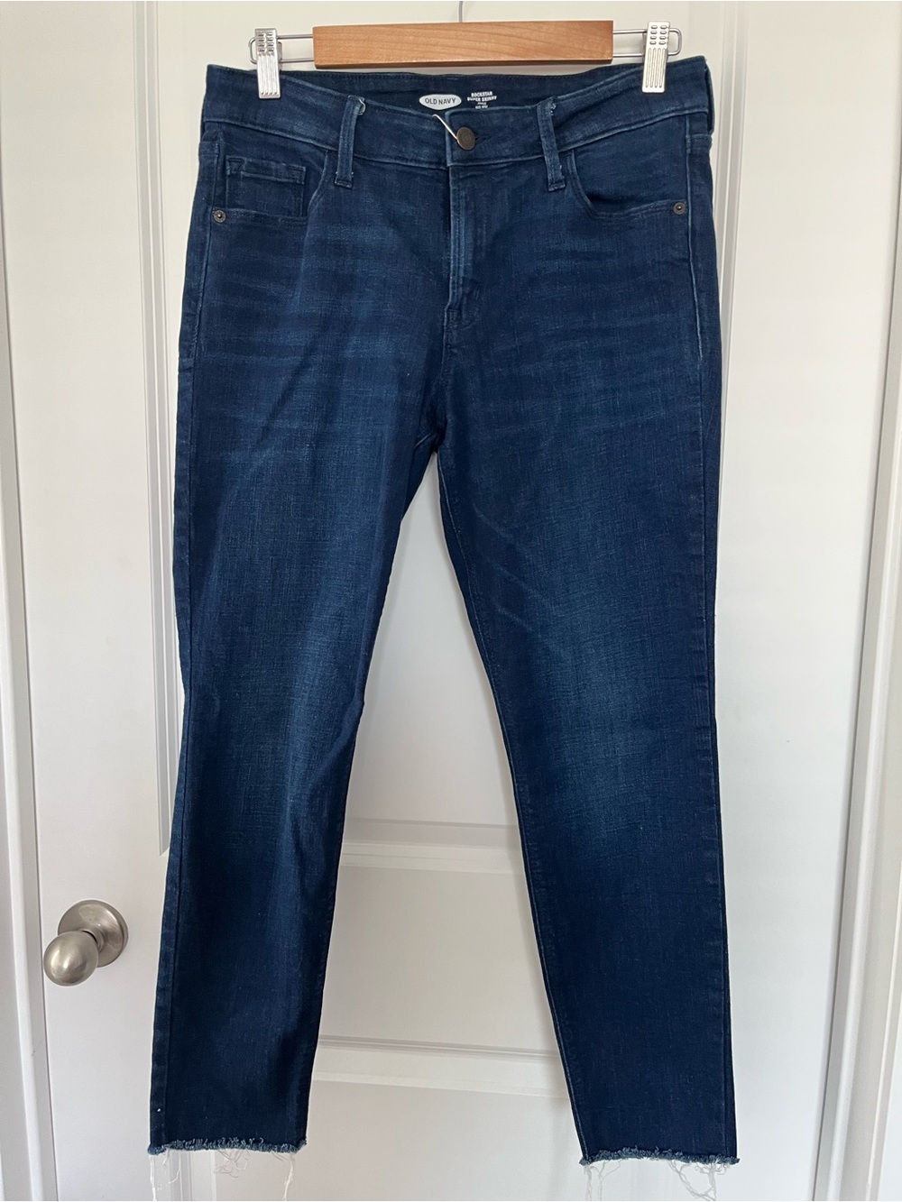 Old Navy Men’s Dark Indigo Skinny Jeans